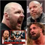 BREAKING: Dean Ambrose Signs Long-Term WWE Contract, Sends Ominous Warning to Seth Rollins