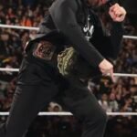 Watch: Sami Zayn pays unexpected tribute to legendary star on WWE RAW