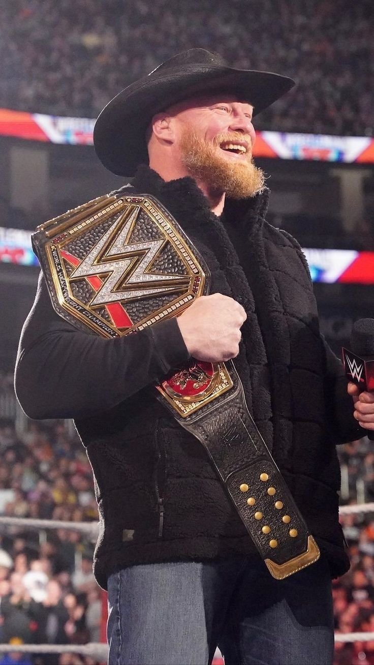 Brock Lesnar spotted after rumors WWE has banned him