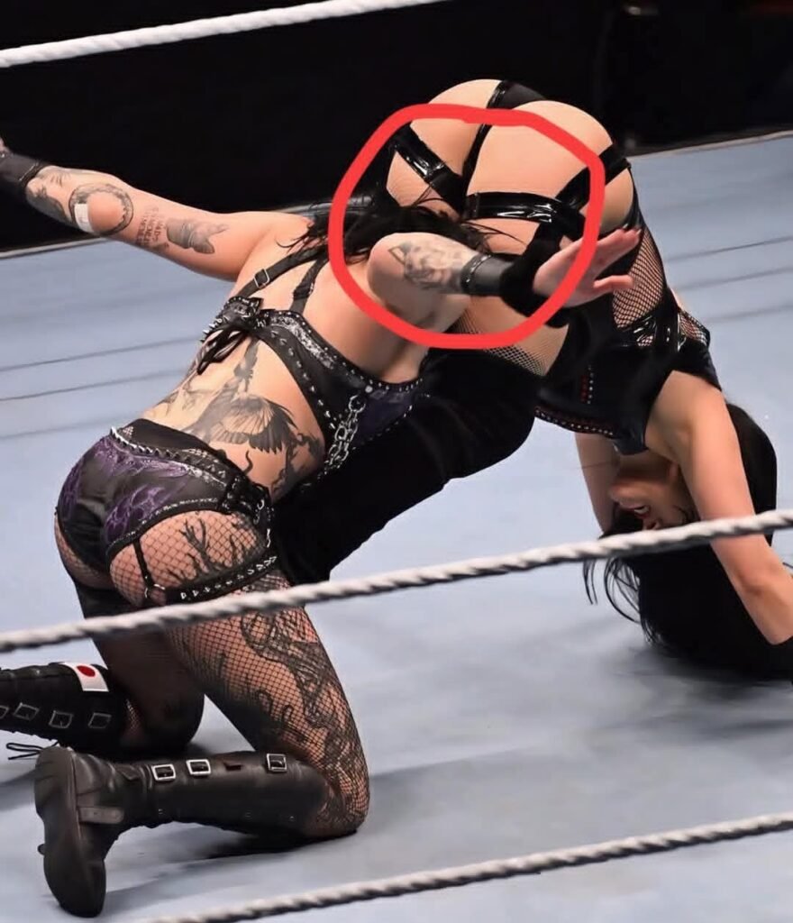 Stephanie Vaquer Stuns Fans with a Devil’s Kiss to Rhea Ripley in Shocking Live Event Moment